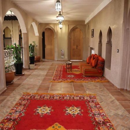 Hôtel la famille berbère Boumalne Extérieur photo