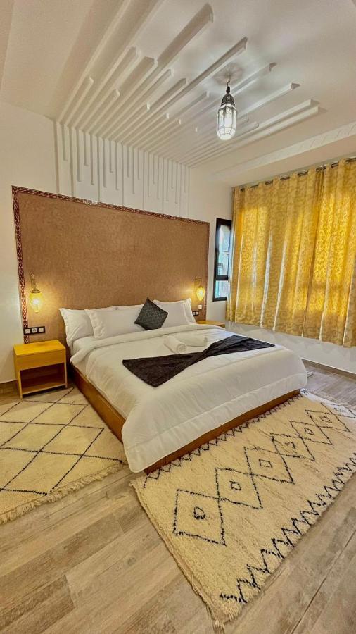 Hôtel la famille berbère Boumalne Extérieur photo