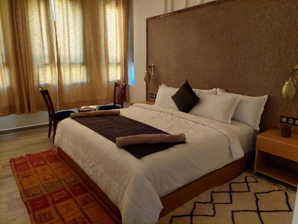 Hôtel la famille berbère Boumalne Extérieur photo