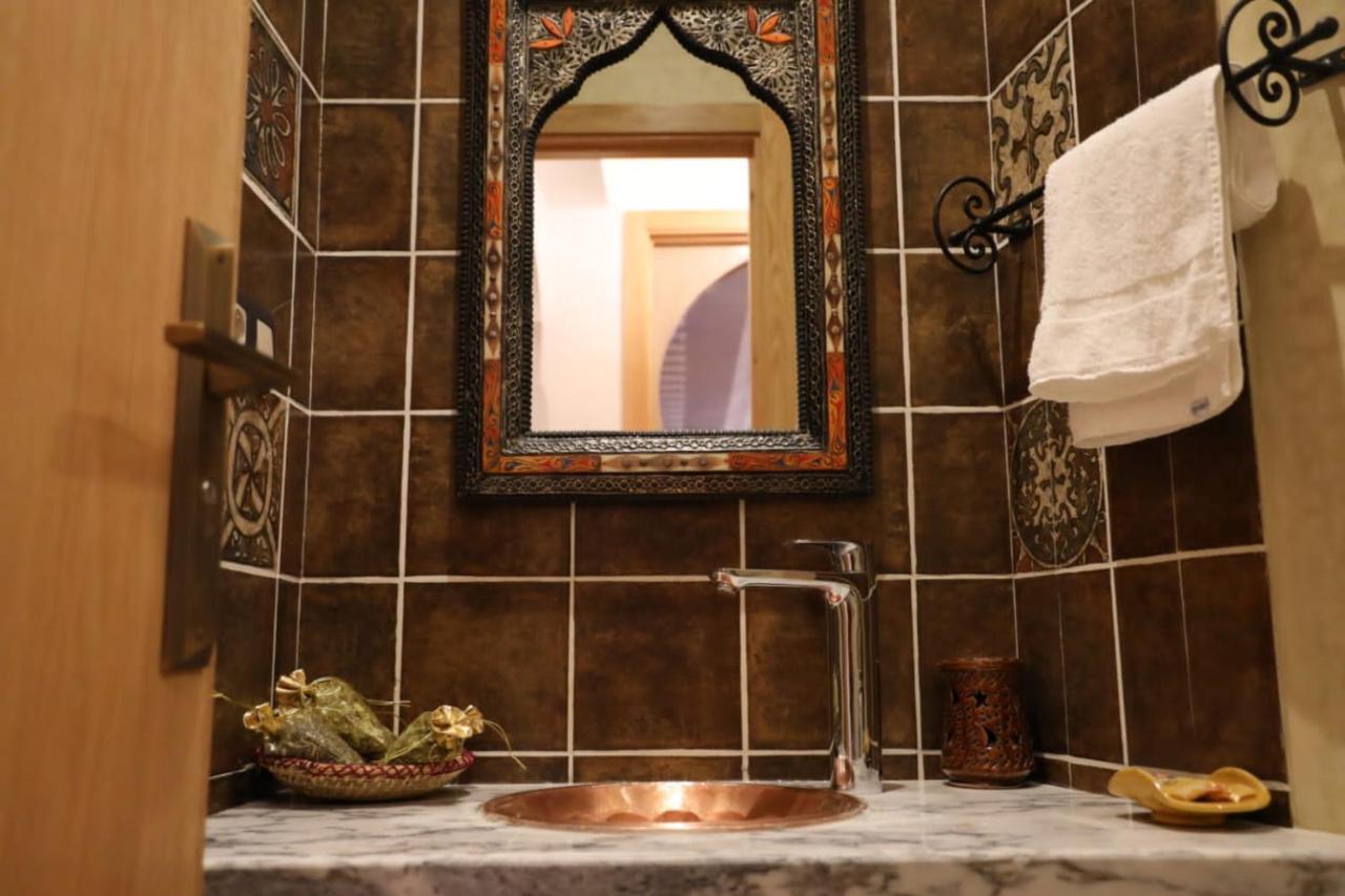 Hôtel la famille berbère Boumalne Extérieur photo