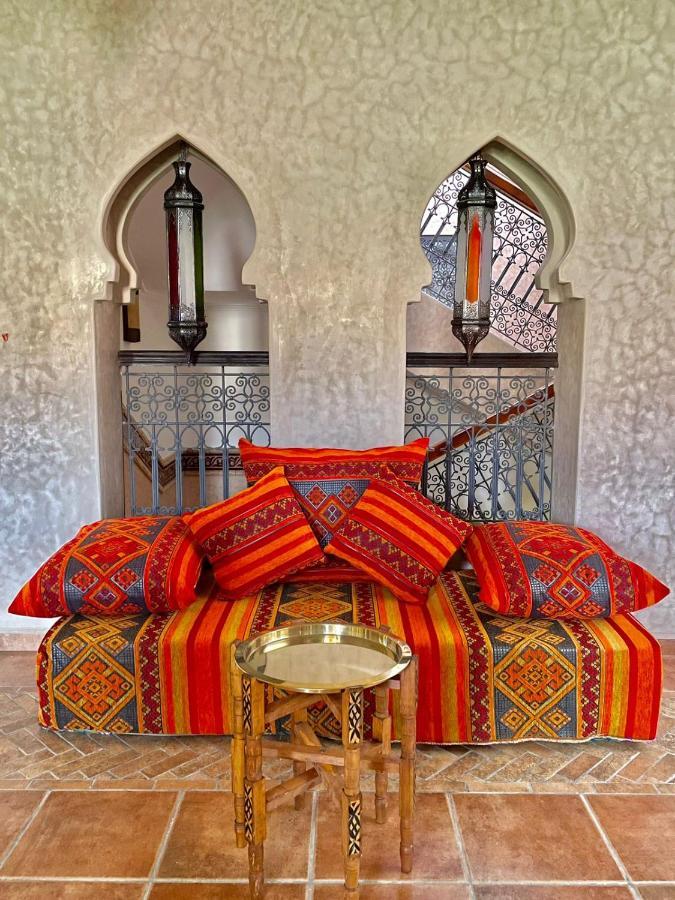 Hôtel la famille berbère Boumalne Extérieur photo