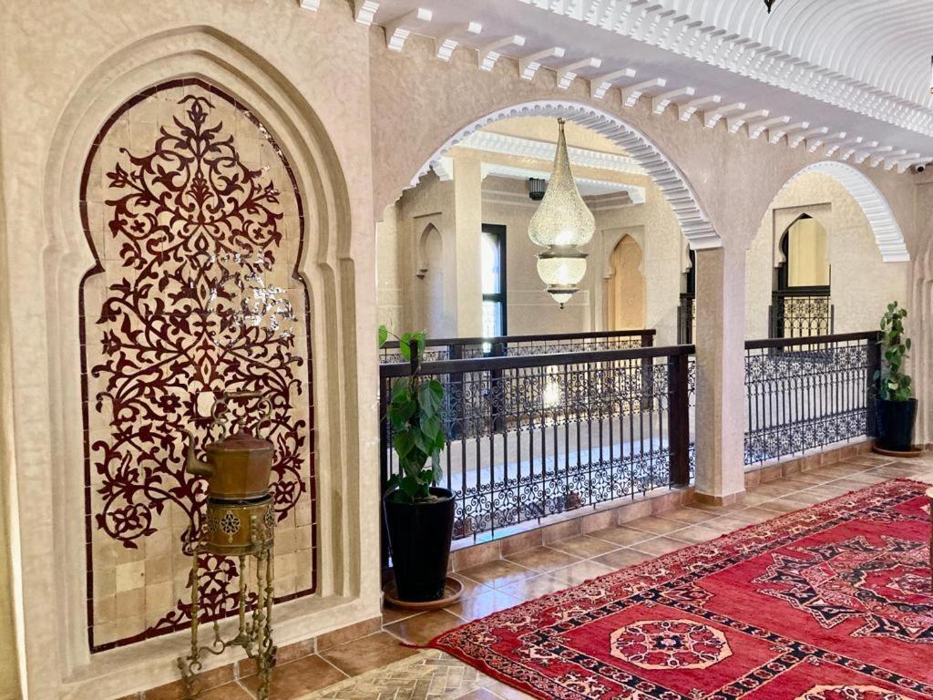 Hôtel la famille berbère Boumalne Extérieur photo
