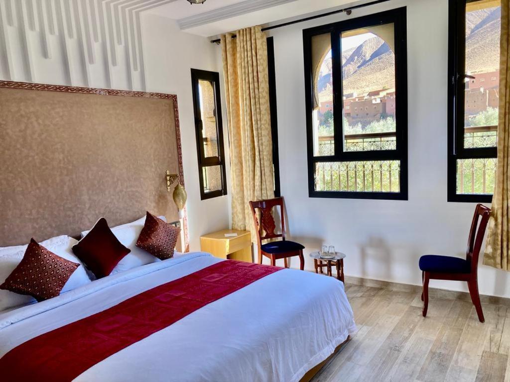 Hôtel la famille berbère Boumalne Extérieur photo