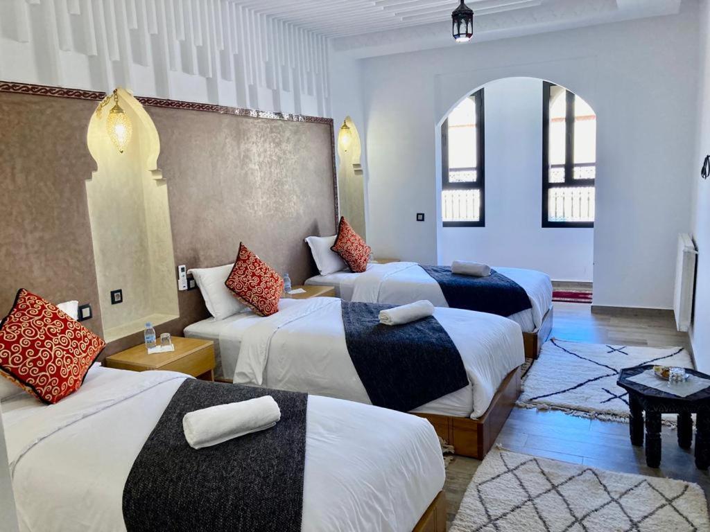 Hôtel la famille berbère Boumalne Extérieur photo